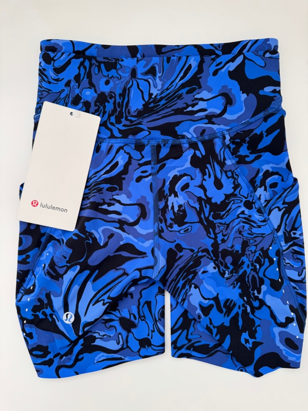 🌸Lululemon Fast and Free High-Rise Running Shorts 6” size 2 athleisure active